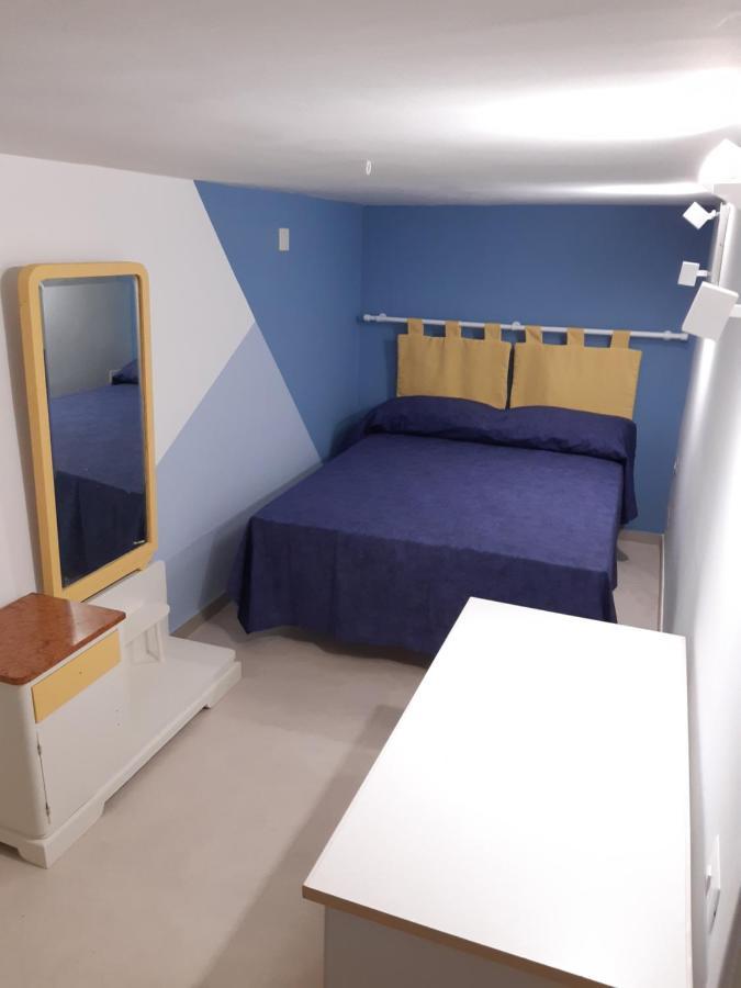 Casa Vacanze Rosa Aci Trezza Exteriör bild